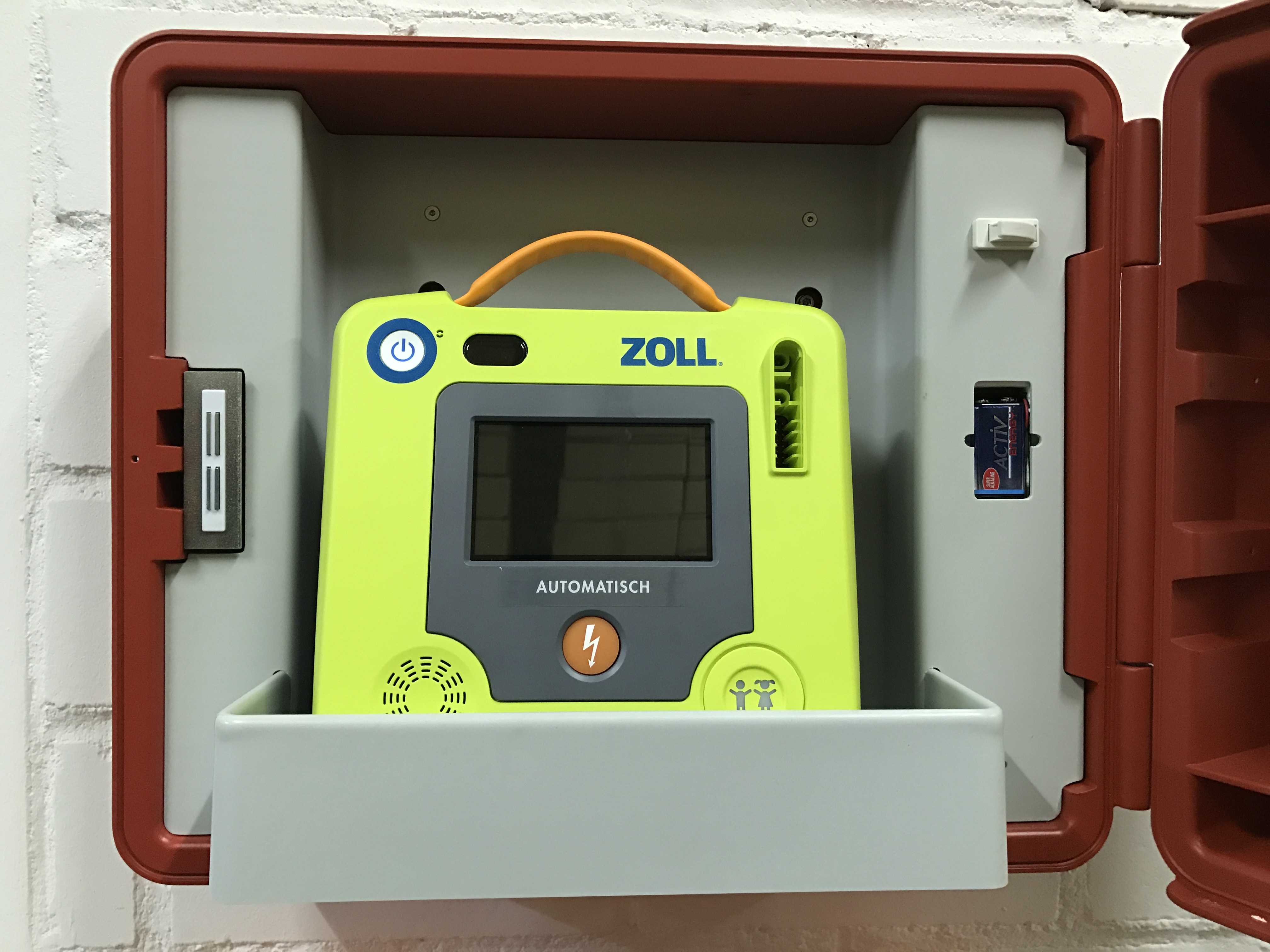 Zoll AED 3 Halbautomat 